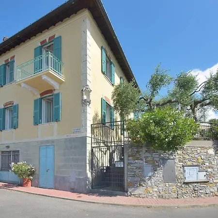 Andromeda Flexyrent Apartment Rapallo