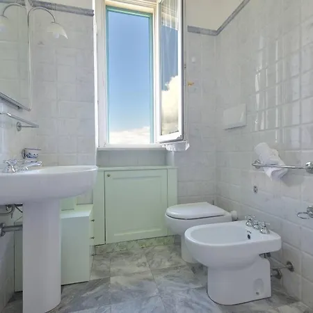 Apartment Andromeda Flexyrent Rapallo