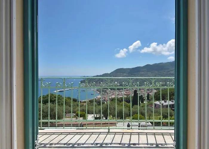 Andromeda Flexyrent Apartment Rapallo